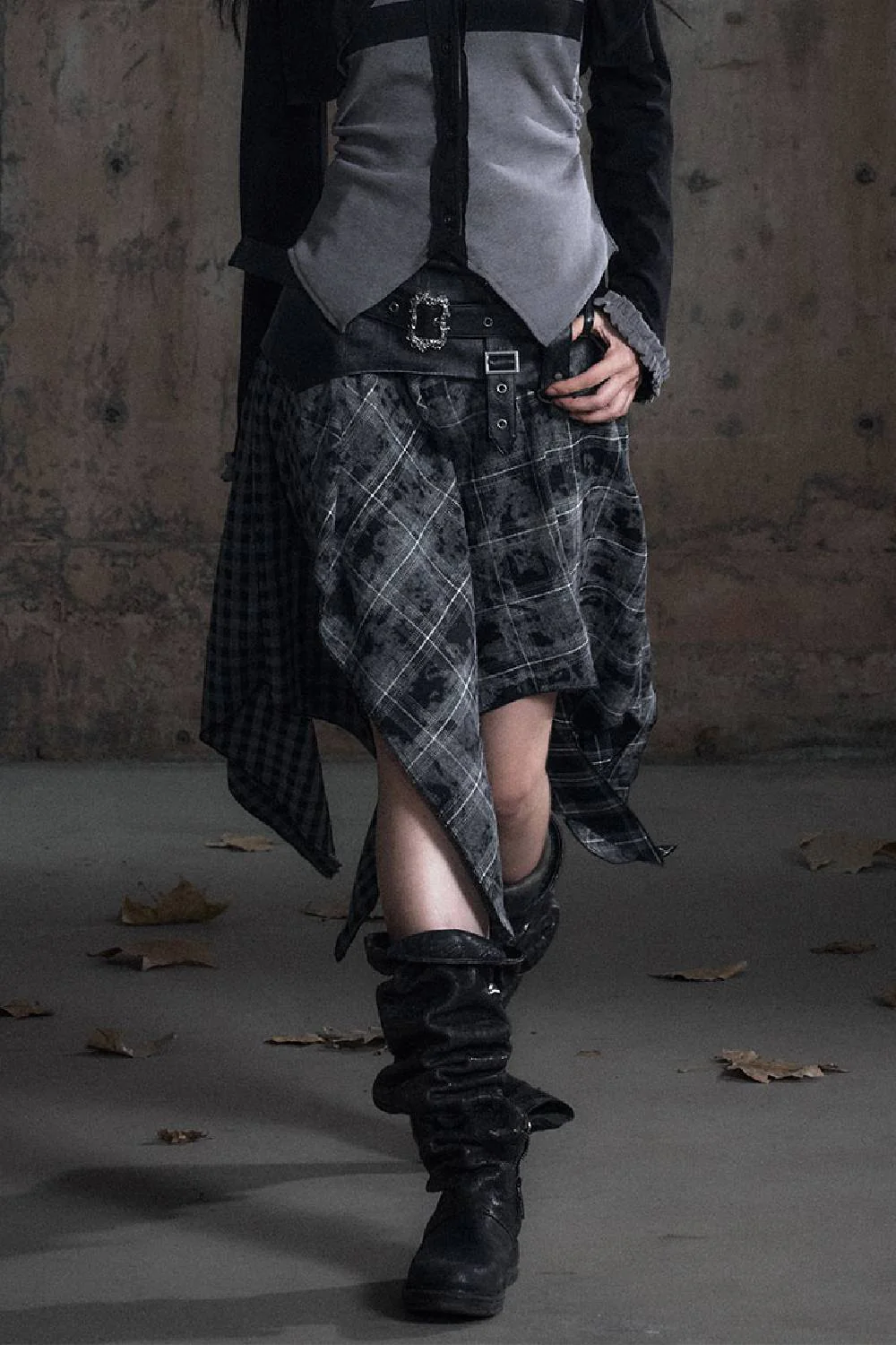 Tattered Layered Skirt - Ảnh 2